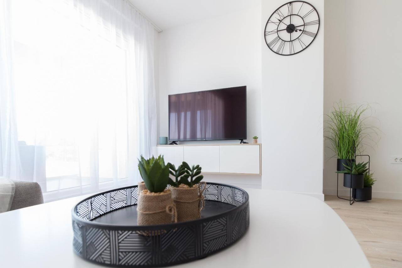 Luxury Beachfront Villa Crystal Aenona - By Ta Leut Agency Nin Extérieur photo