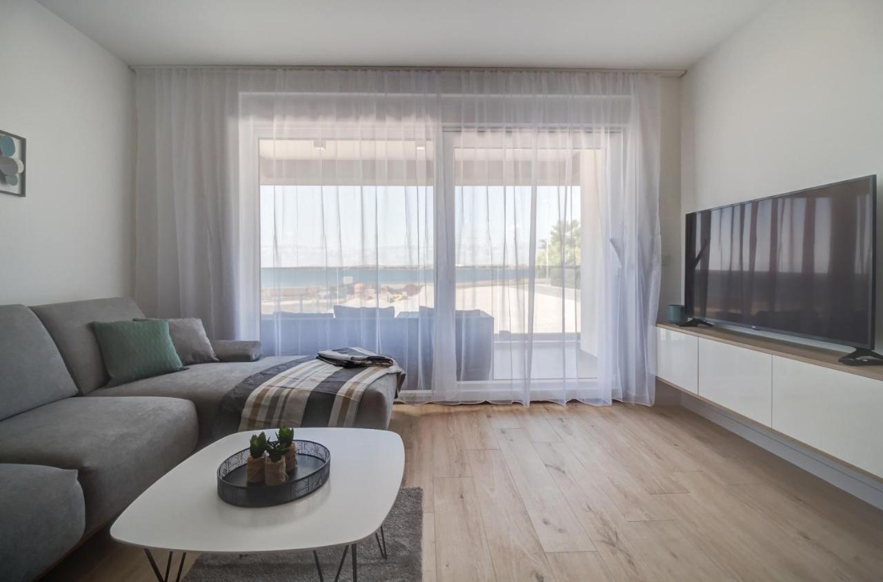 Luxury Beachfront Villa Crystal Aenona - By Ta Leut Agency Nin Extérieur photo